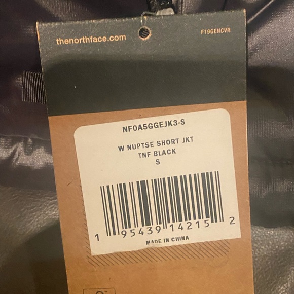 The North Face Cropped Puffer - Picture 5 of 9